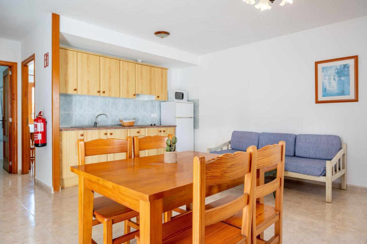 Apartamentos Karin 1ºc Cala D´Or Exteriör bild